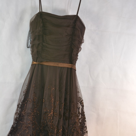 /////embellished Netted Special Occasion Dress SZ M Jessica - Picture 4 of 12